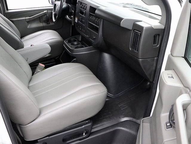 New 2025 GMC Savana 3500 w/ Power Convenience Package image 16