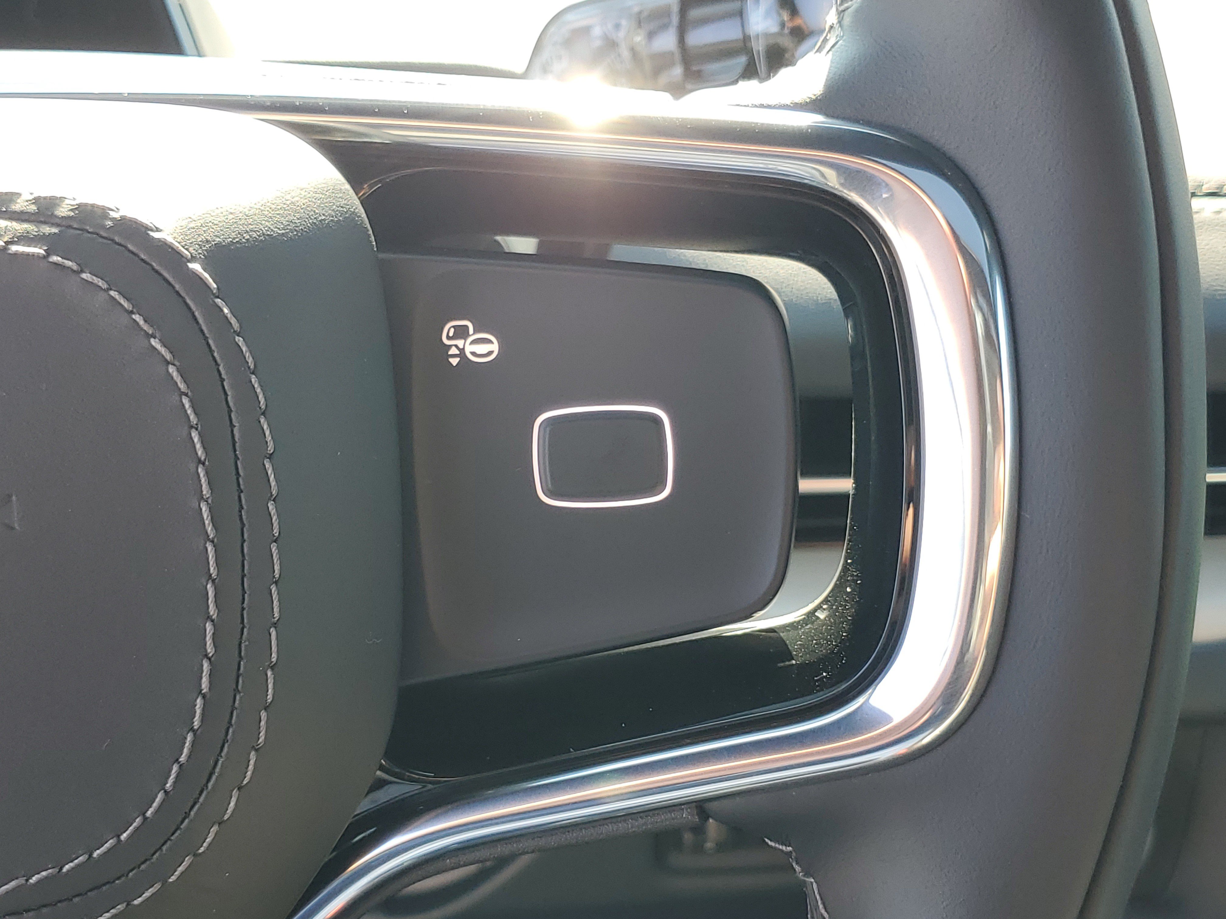New 2027 Lincoln Navigator Reserve w/ Jet Appearance Package AWD/4WD image 18