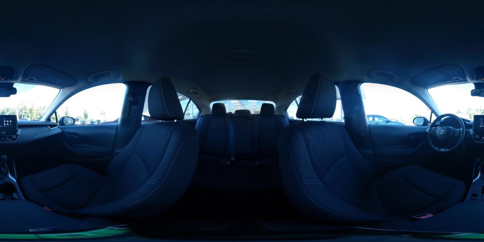 Used 2025 Toyota Corolla LE FWD image 37