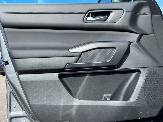New 2026 Nissan Pathfinder SL image 14
