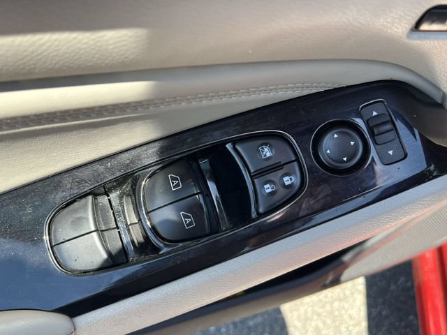 Used 2020 Nissan Altima 2.5 Platinum FWD image 33