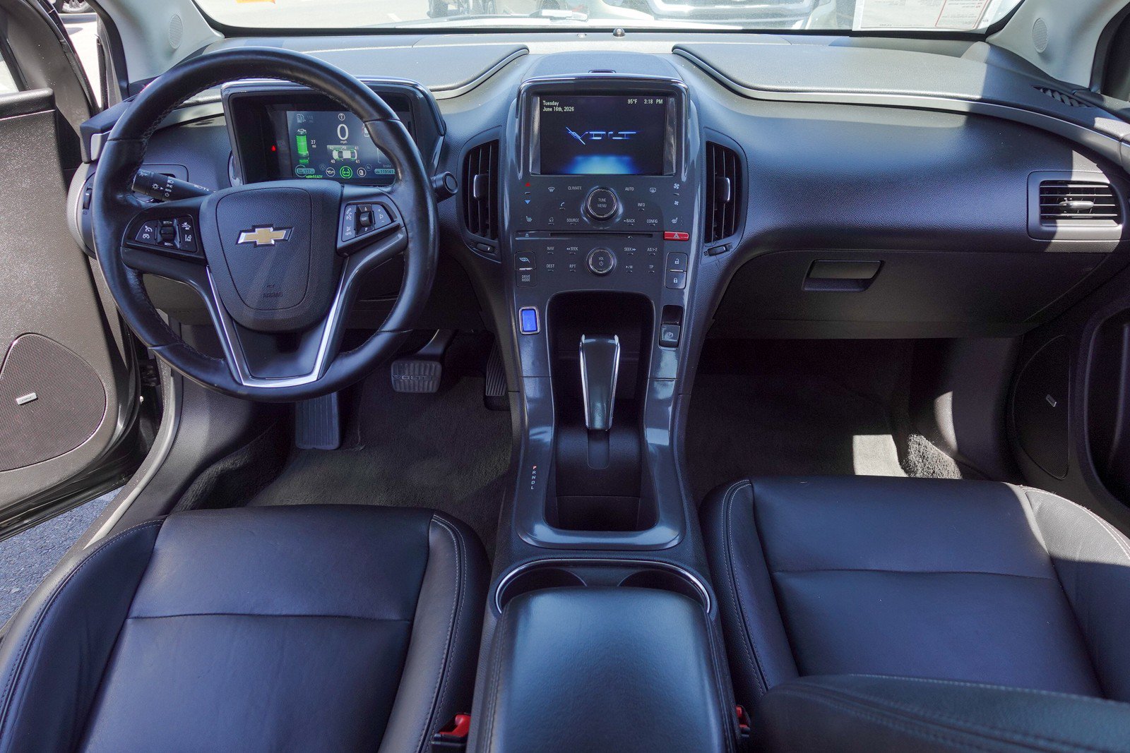 Used 2014 Chevrolet Volt Premium w/ Premium Trim Package FWD image 28