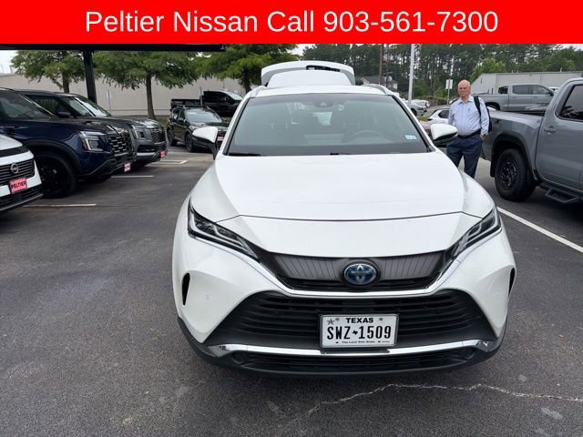 Used 2021 Toyota Venza XLE w/ Softex Package AWD/4WD image 5