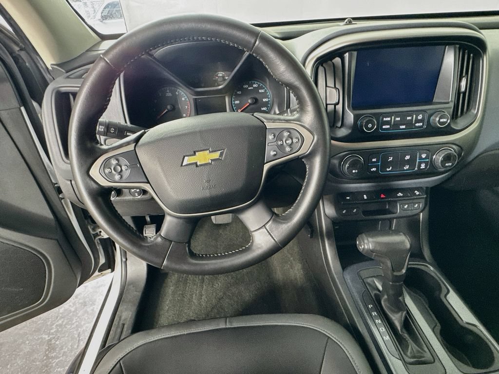 Used 2015 Chevrolet Colorado Z71 AWD/4WD image 11