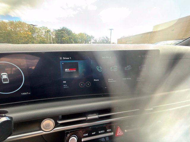 Used 2025 Hyundai Santa Cruz SEL FWD image 44