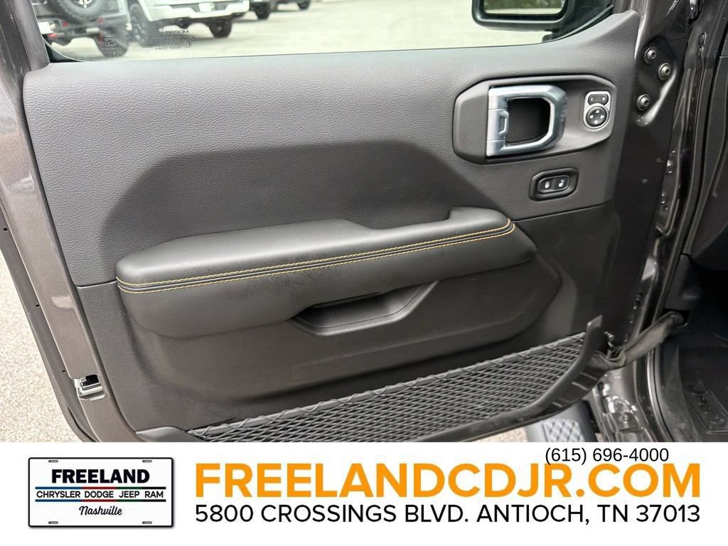 New 2026 Jeep Gladiator Sport AWD/4WD image 17