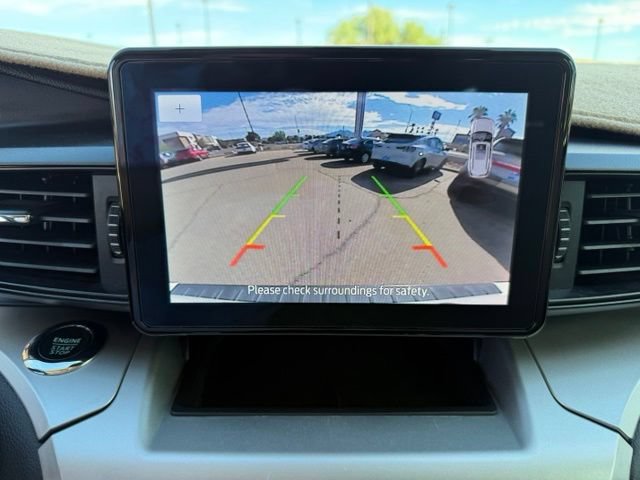 Certified 2022 Ford Explorer XLT w/ Class IV Trailer Tow Package AWD/4WD image 23