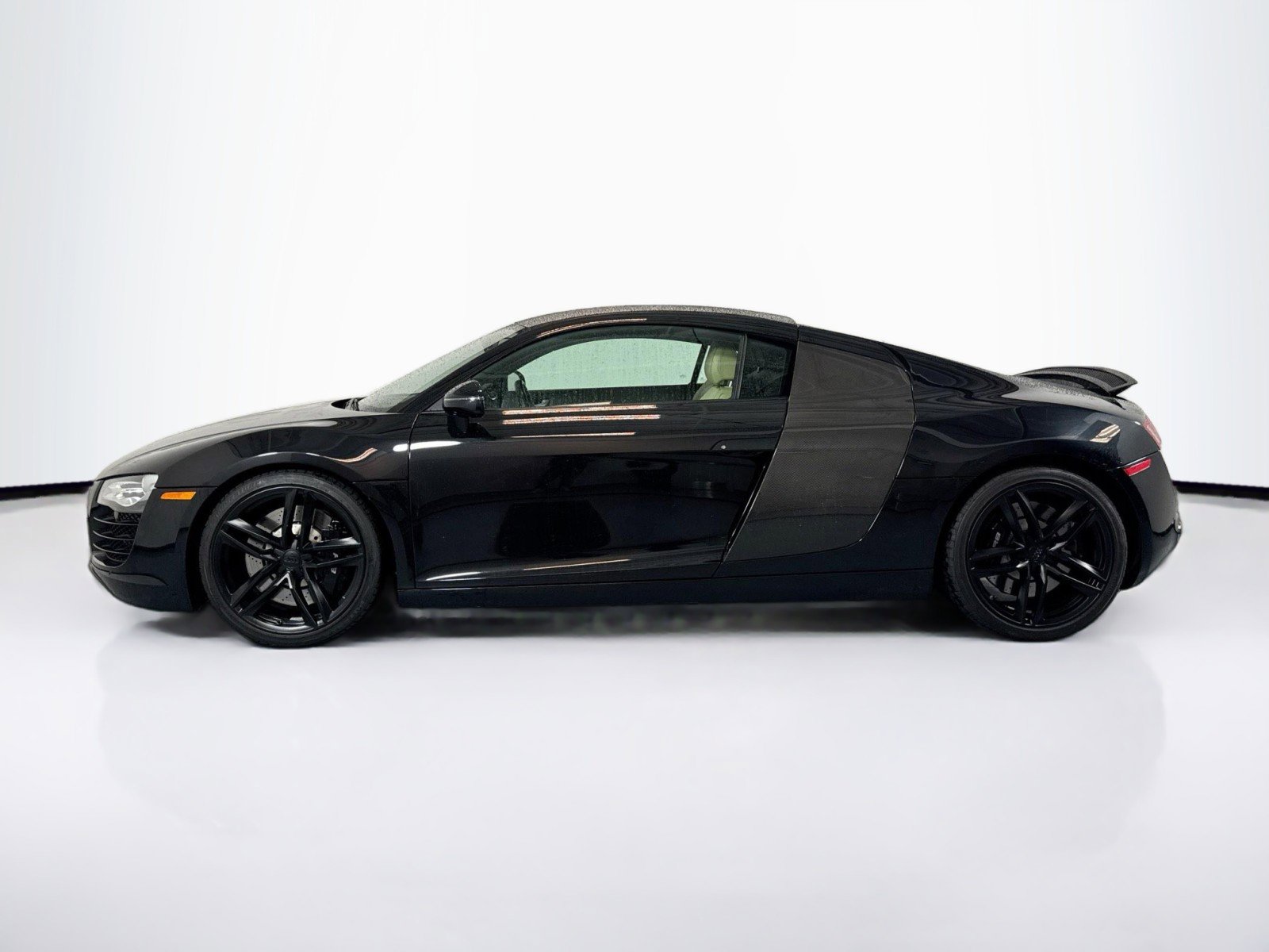 Used 2009 Audi R8 V8 image 2