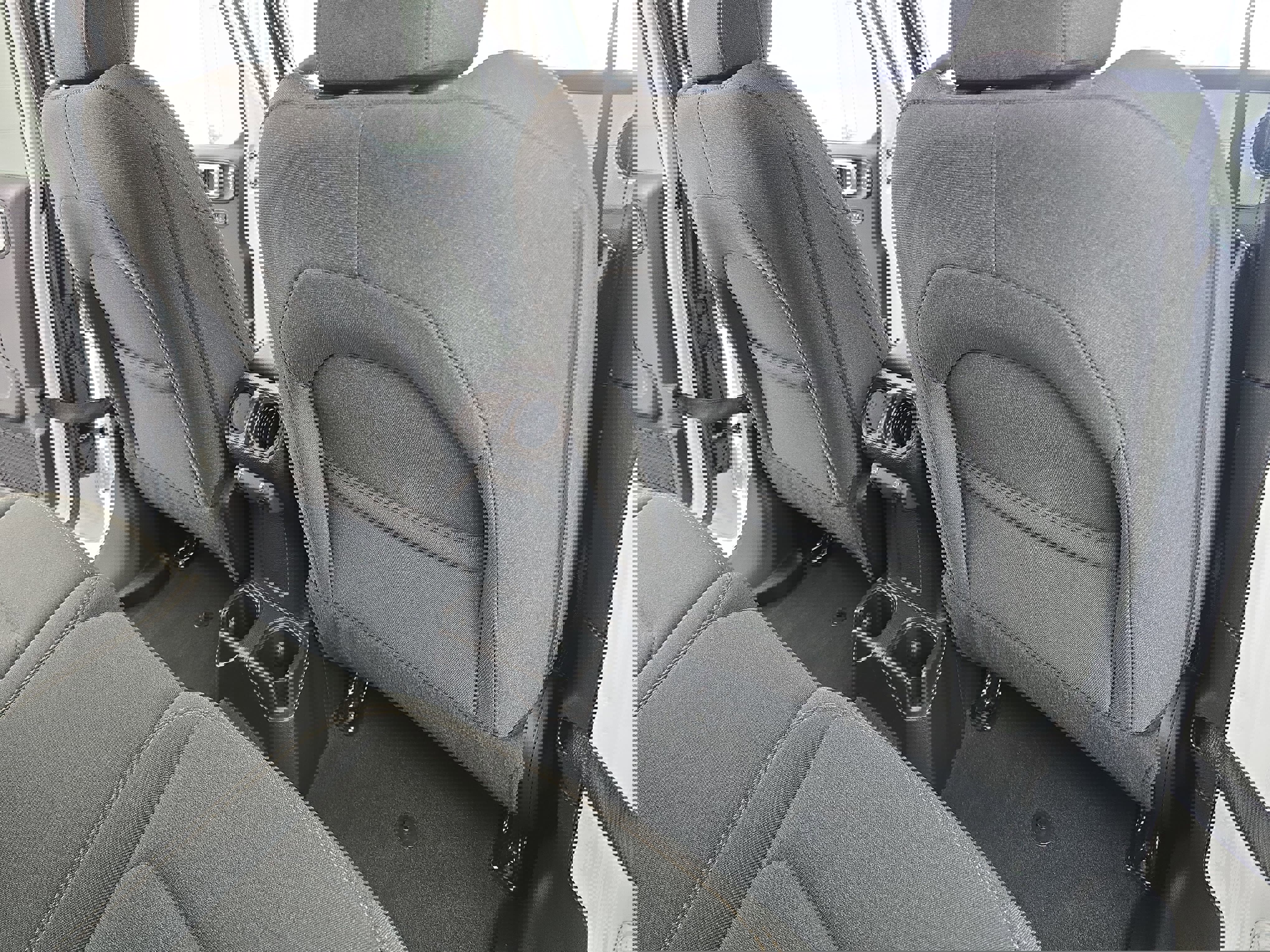 Used 2024 Jeep Wrangler Sport S image 11