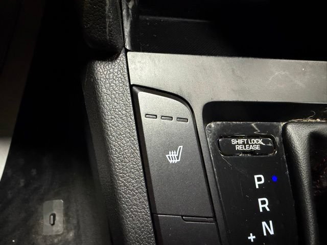 Used 2019 Hyundai Elantra Sport w/ Cargo Package FWD image 29