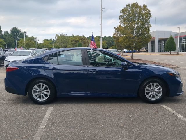 Used 2026 Toyota Camry LE FWD image 3