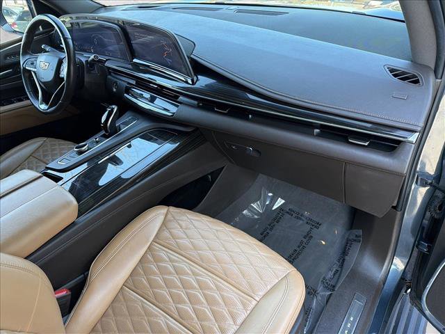 Used 2021 Cadillac Escalade Premium Luxury w/ Driver Assist Tech Package image 27