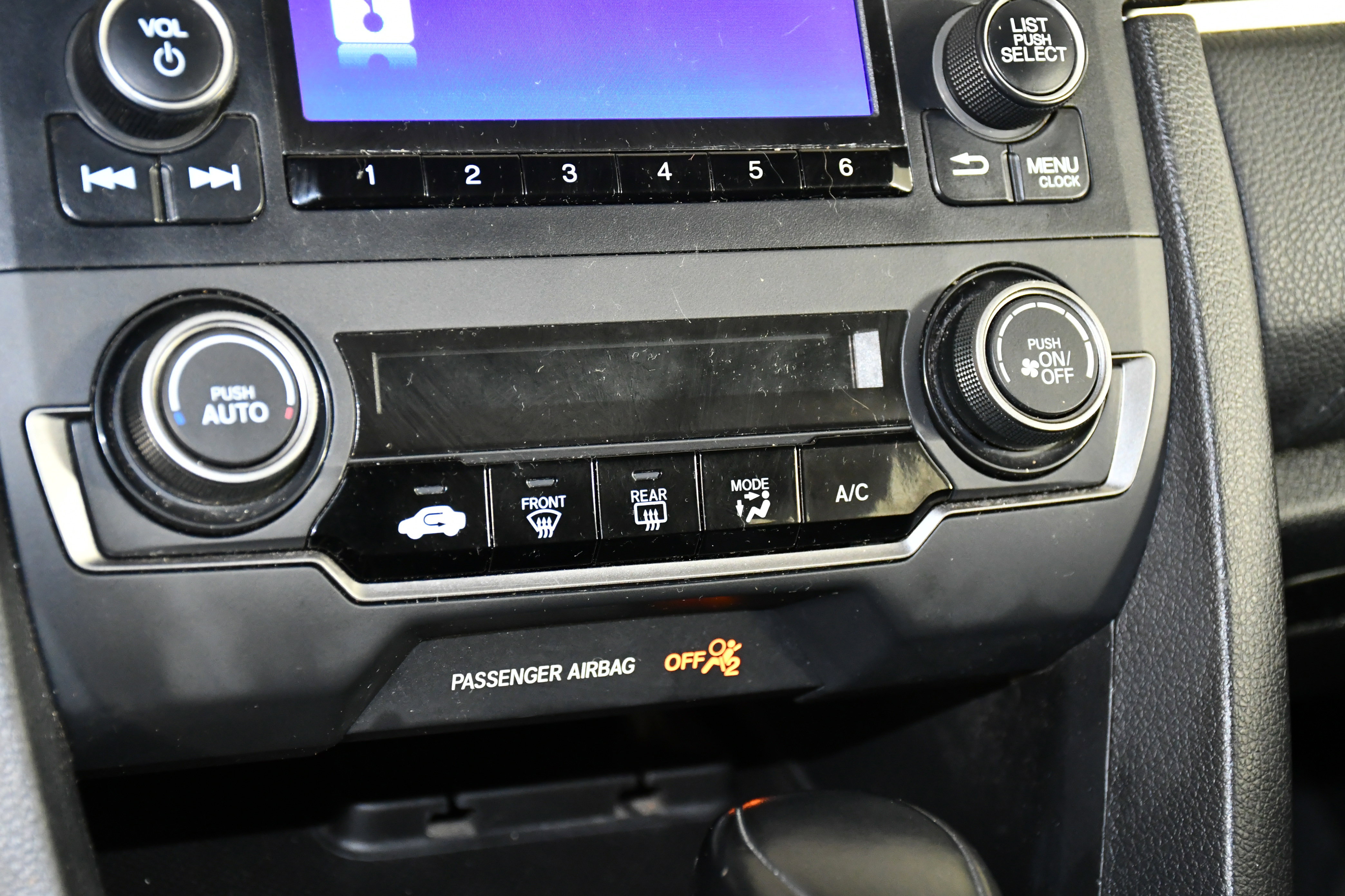 Used 2017 Honda Civic Sport image 28