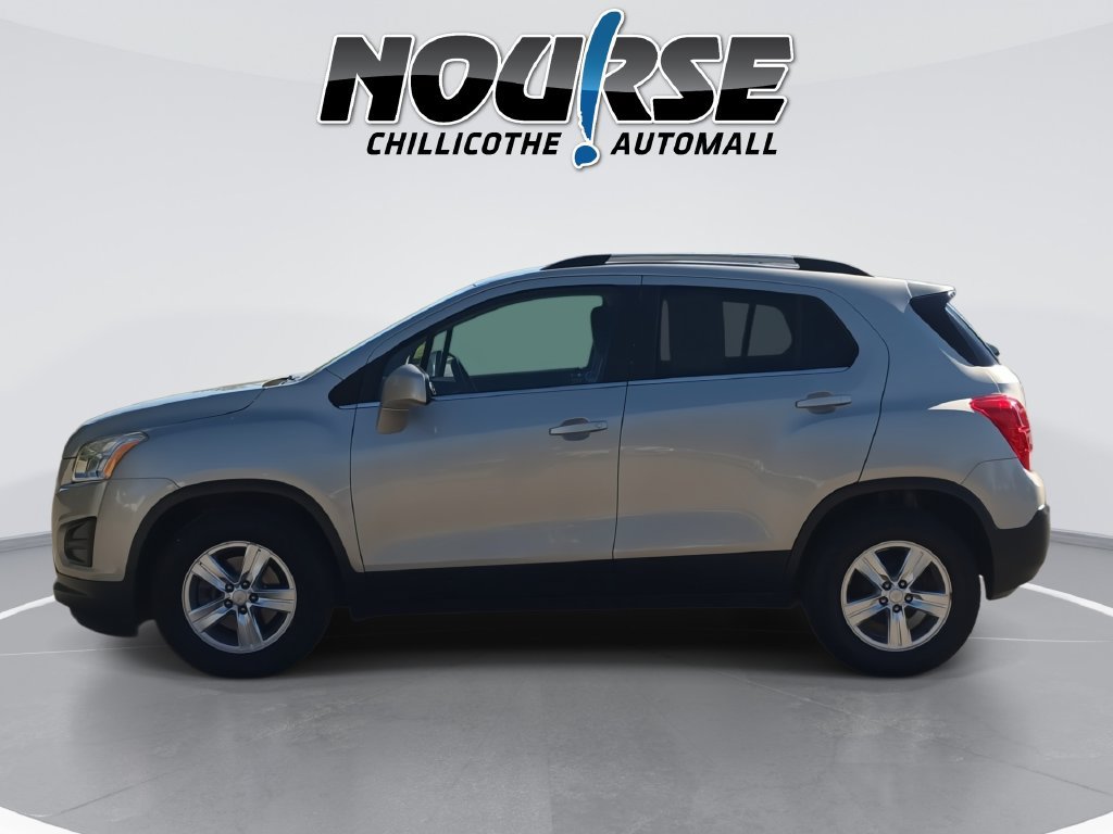 Used 2016 Chevrolet Trax LT w/ LT Convenience Package FWD image 5