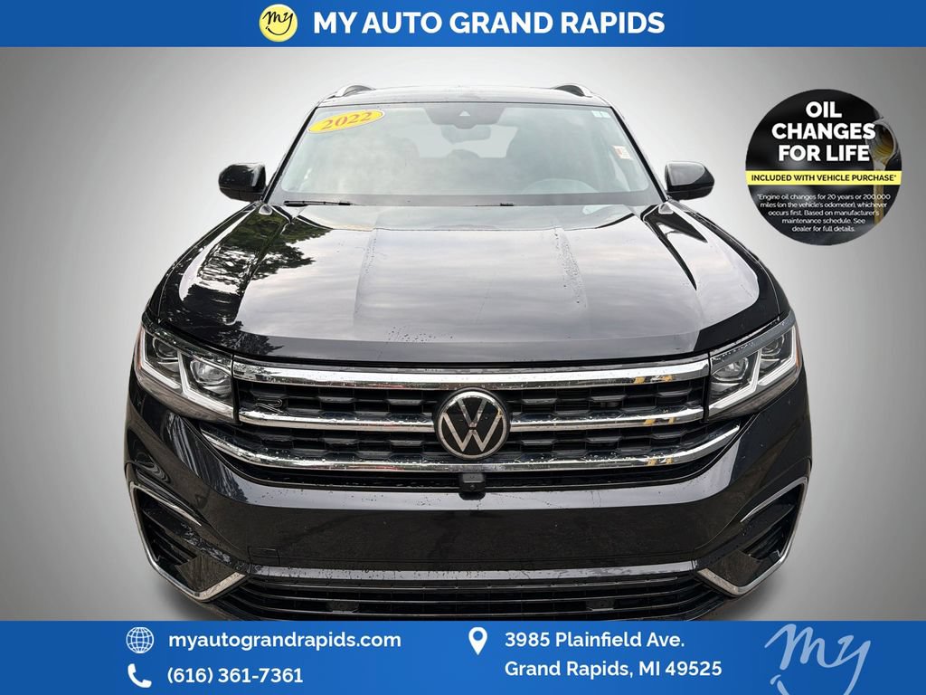 Used 2022 Volkswagen Atlas Cross Sport SEL Premium R-Line AWD/4WD image 2