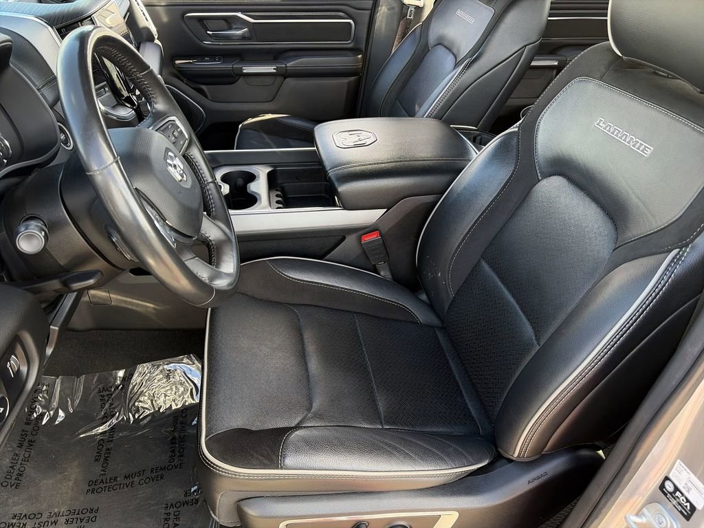 Used 2024 RAM 1500 Laramie AWD/4WD image 7