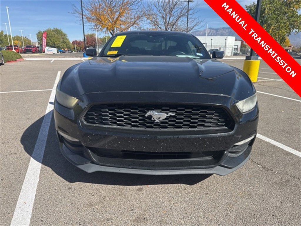 Used 2016 Ford Mustang Coupe image 7
