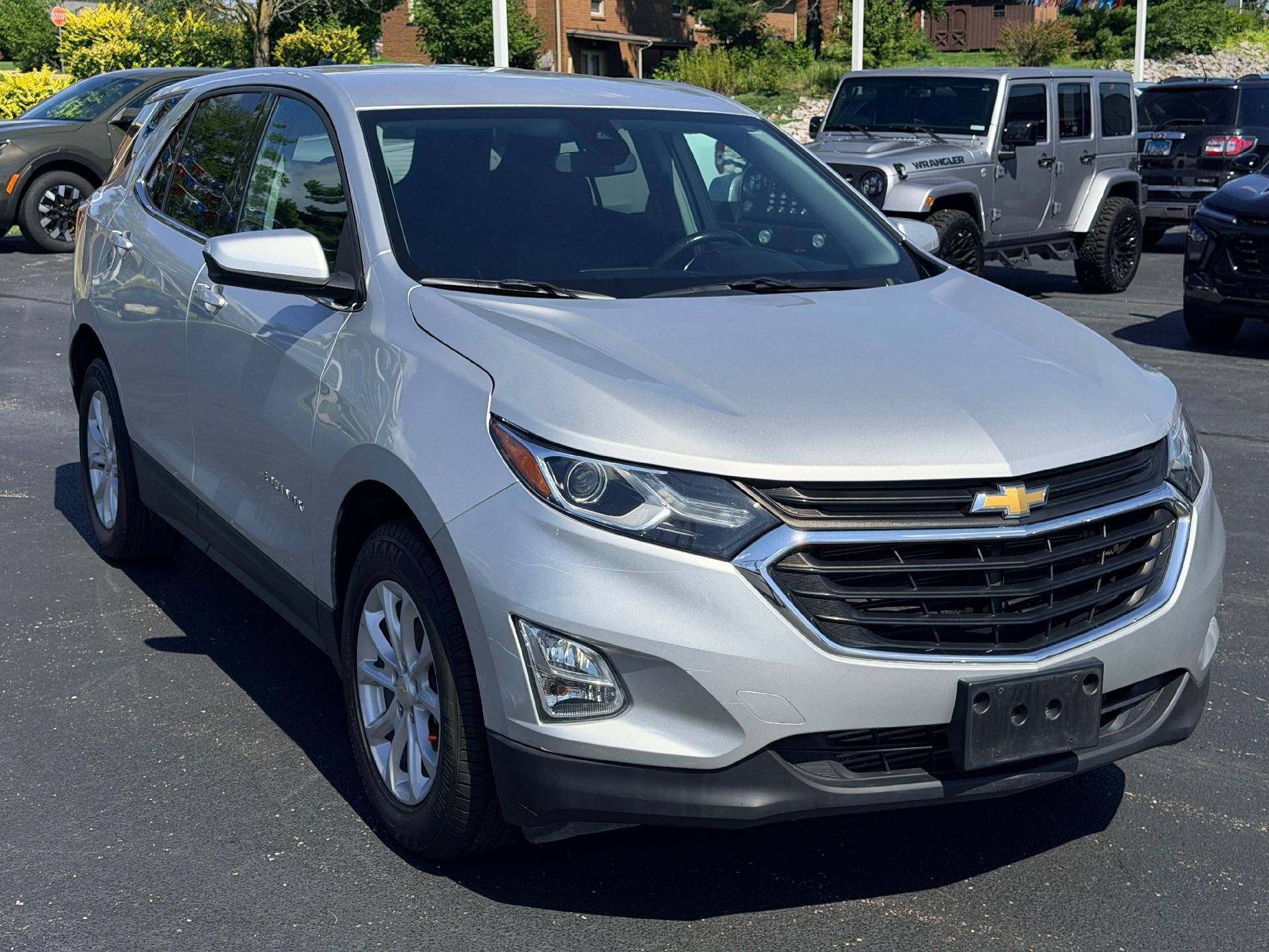 Used 2020 Chevrolet Equinox LT AWD/4WD image 3