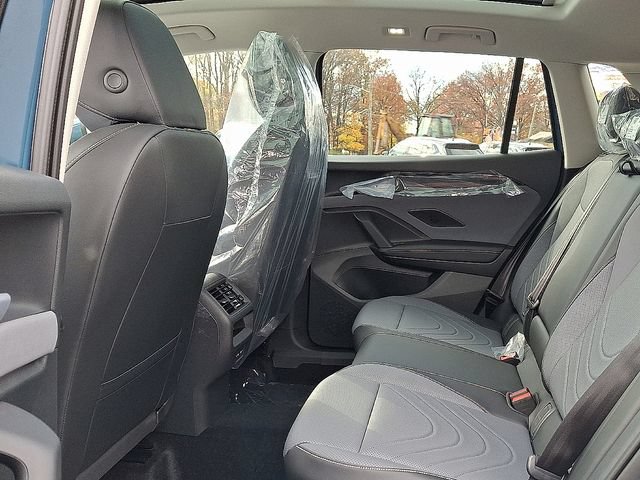New 2026 Volkswagen Tiguan SE AWD/4WD image 6