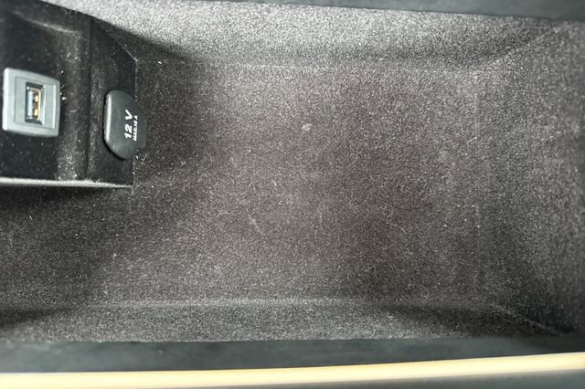Used 2015 Mercedes-Benz SL 63 AMG image 32