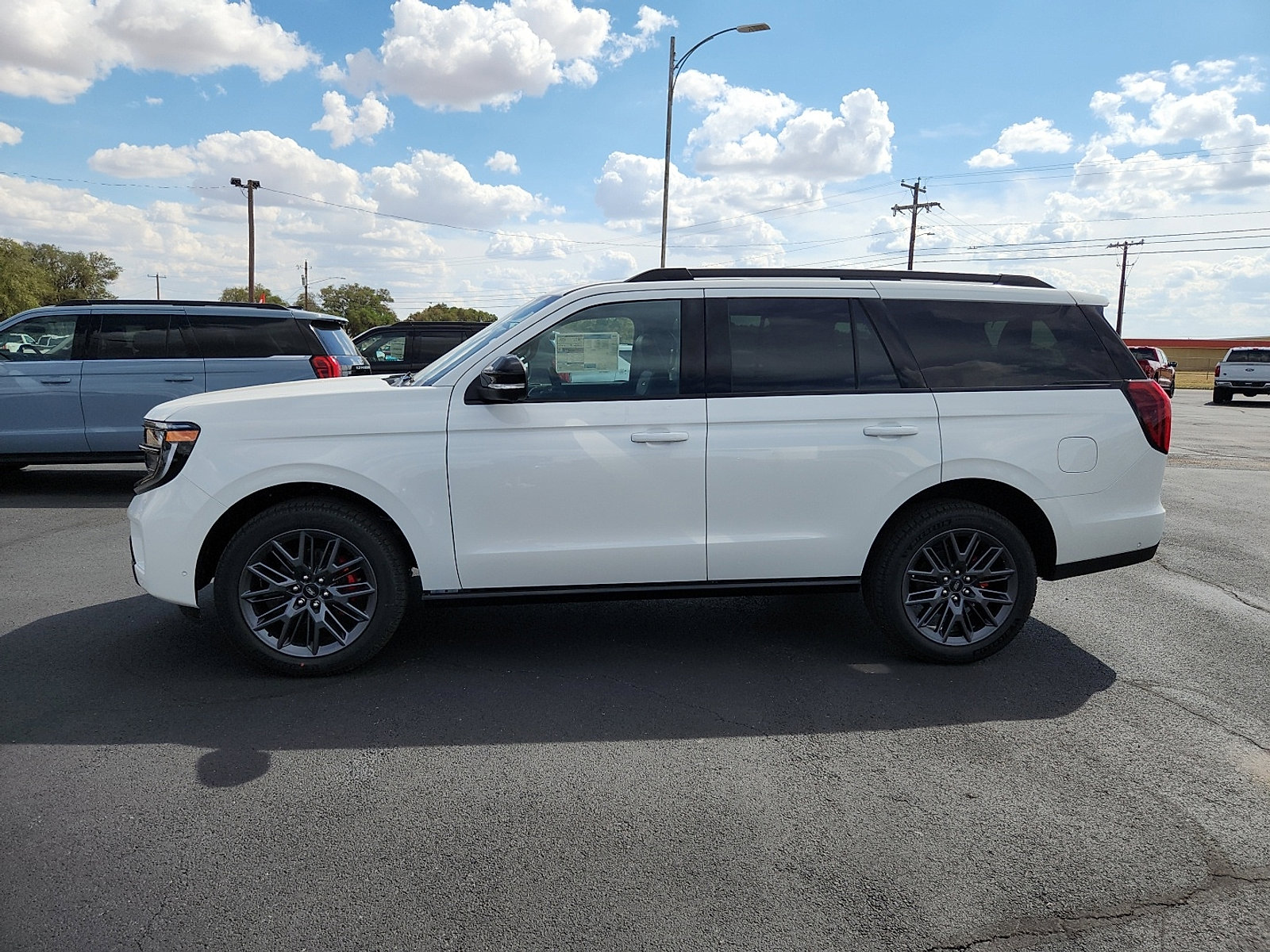 New 2025 Ford Expedition Platinum w/ Stealth Performance Package image 2