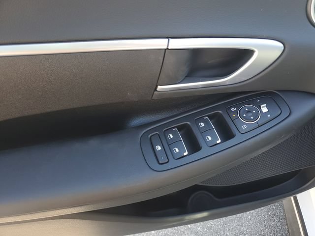 New 2026 Hyundai Sonata SE FWD image 18