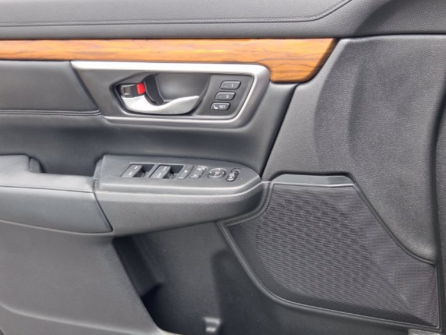 Used 2020 Honda CR-V Touring image 35