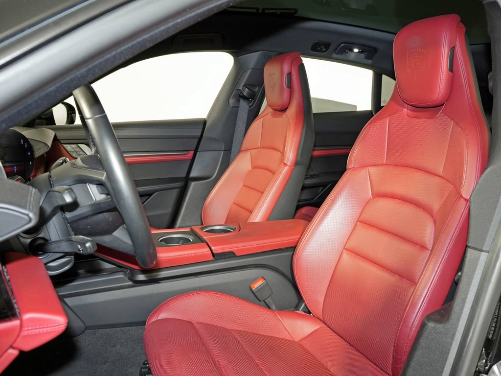 Certified 2024 Porsche Taycan 4 Cross Turismo AWD/4WD image 5
