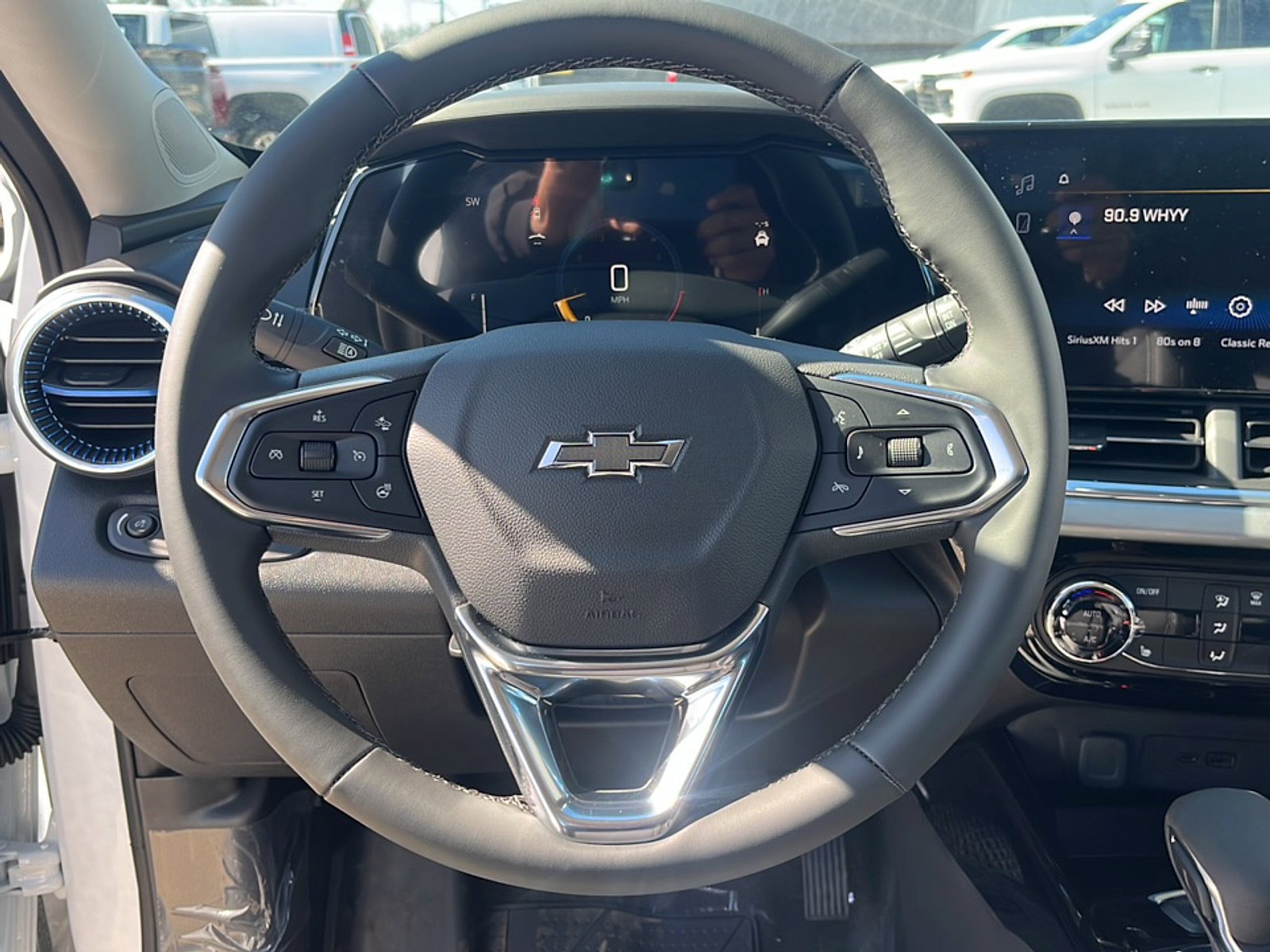 New 2026 Chevrolet Trax LT w/ Driver Confidence Package image 2