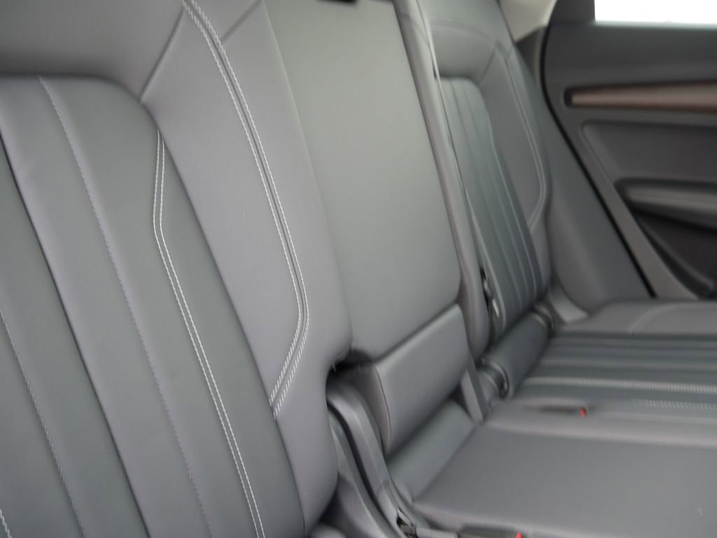 Certified 2023 Audi Q5 2.0T Premium Plus w/ Premium Plus Package image 34