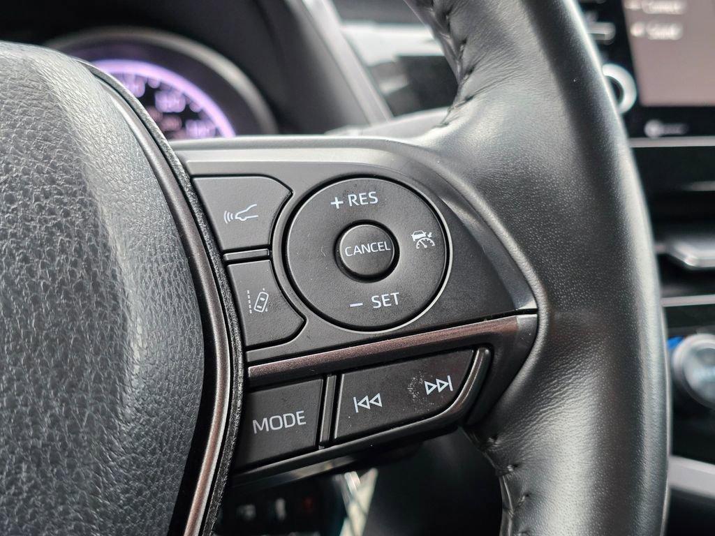 Used 2024 Toyota Camry SE image 35