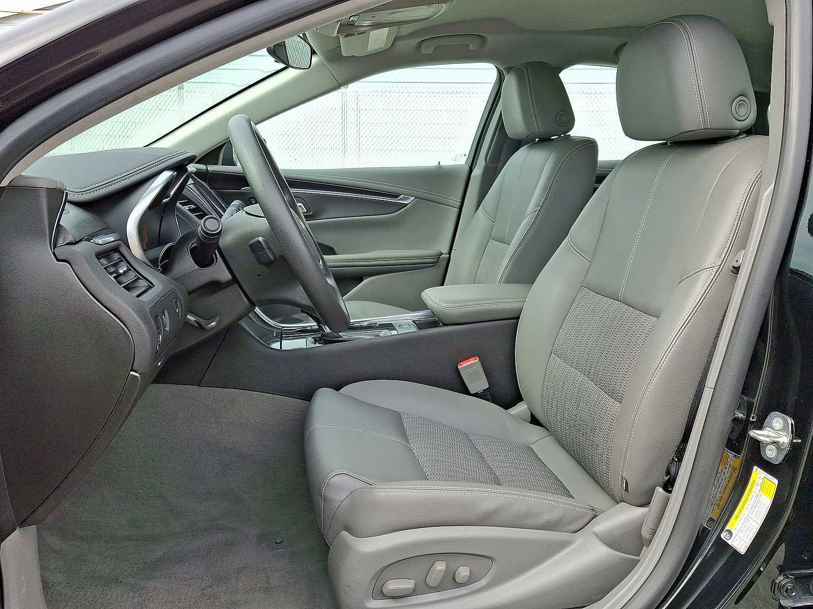 Used 2019 Chevrolet Impala LS image 24