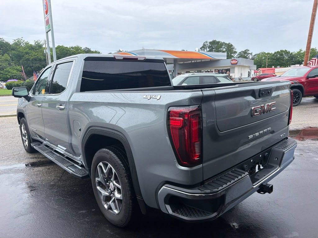 Used 2024 GMC Sierra 1500 SLT w/ SLT Premium Package AWD/4WD image 8