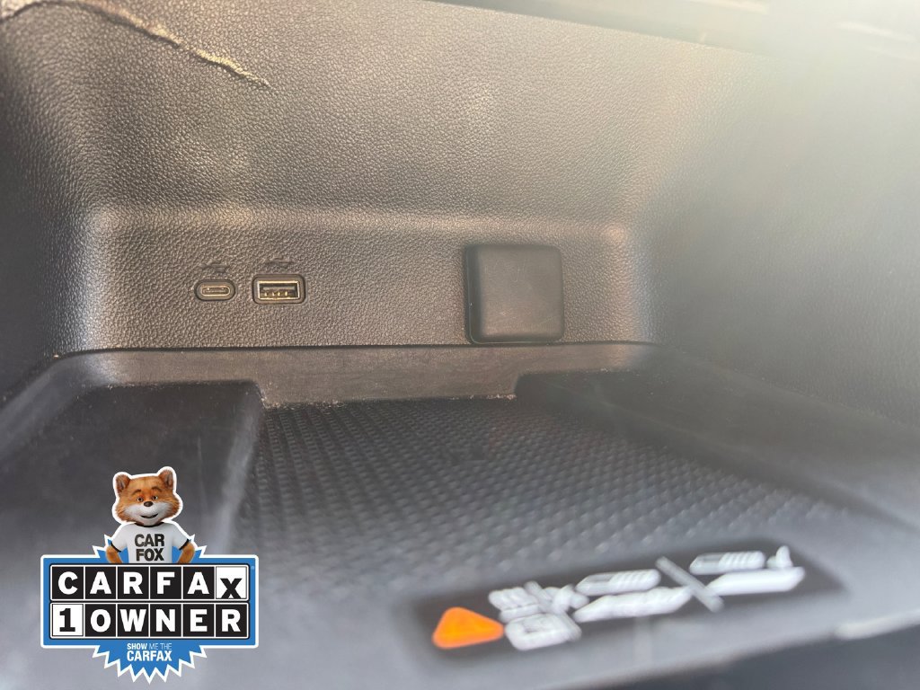 Used 2025 Chevrolet Traverse LT AWD/4WD image 27