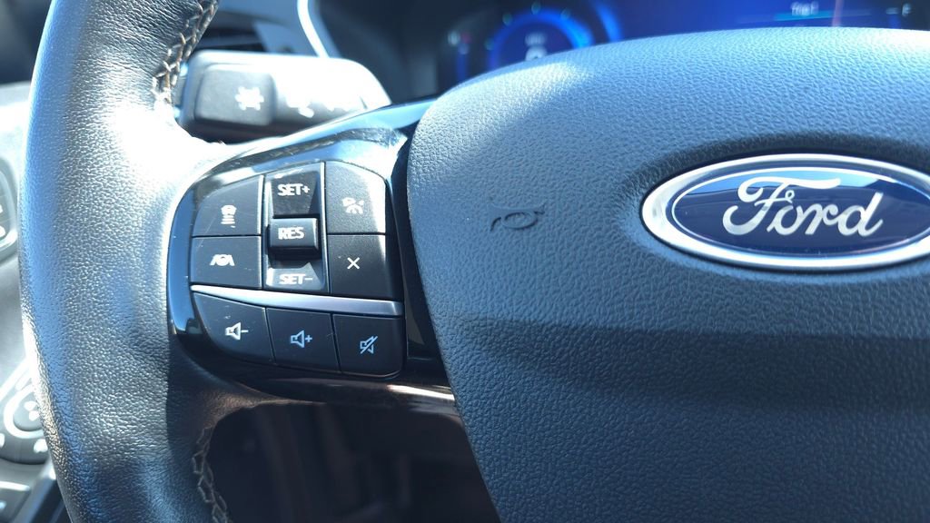Used 2022 Ford Escape Titanium w/ Titanium Elite Package AWD/4WD image 29