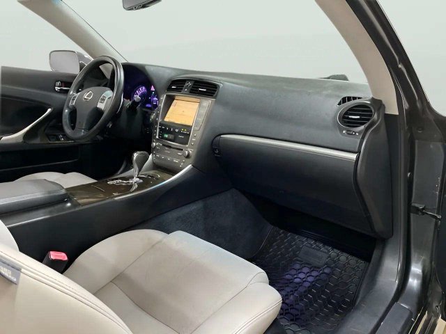 Used 2011 Lexus IS 350C w/ Luxury Pkg RWD image 73