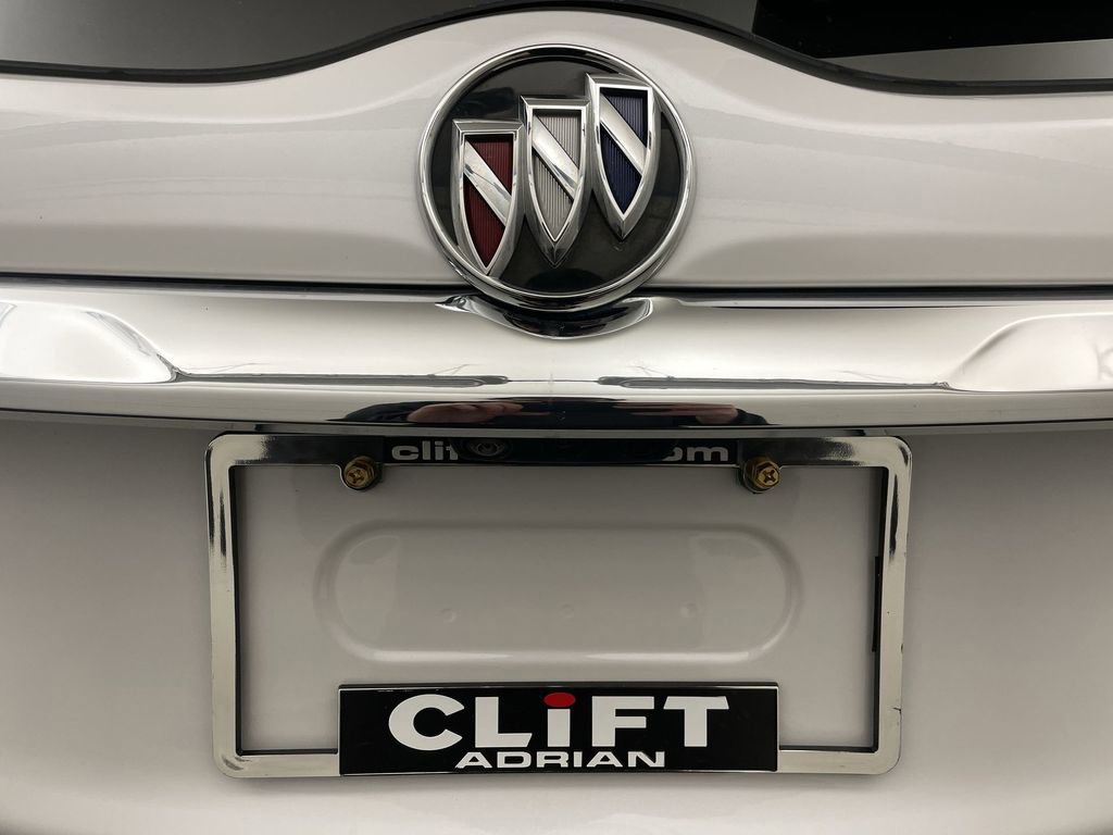 Used 2024 Buick Enclave Avenir w/ Avenir Technology Package AWD/4WD image 27