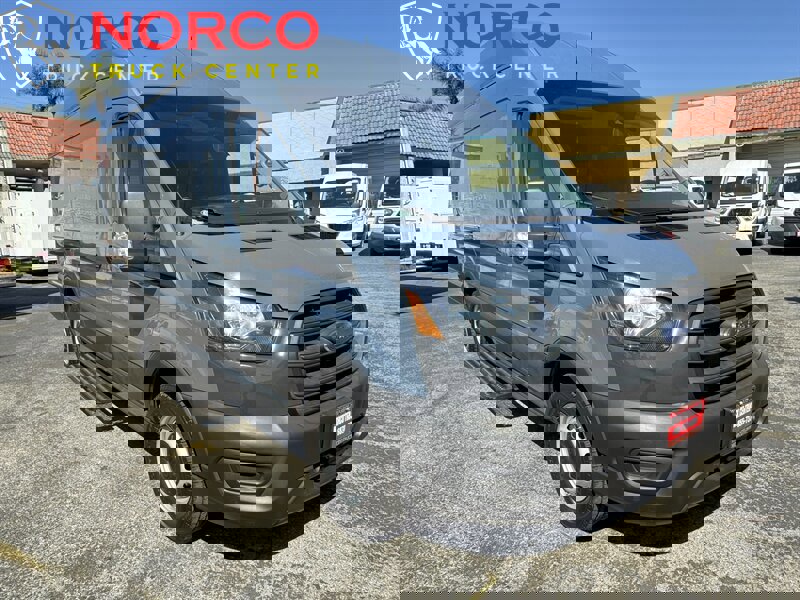 Used 2020 Ford Transit 250 148 High Roof Extended image 4