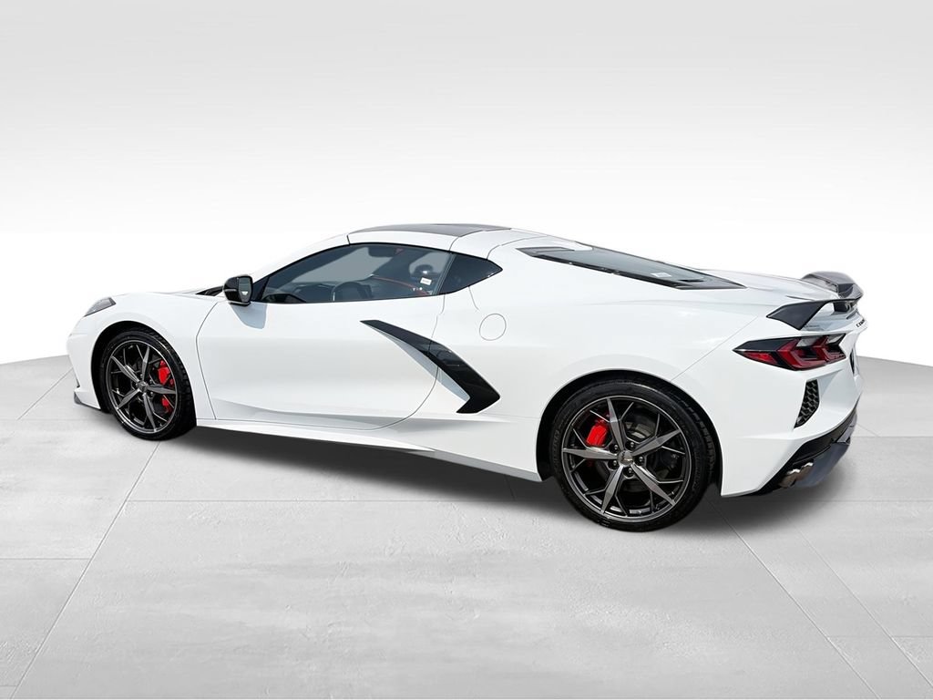 Used 2020 Chevrolet Corvette Stingray Premium Cpe w/ 3LT Preferred Equipment Group RWD image 6