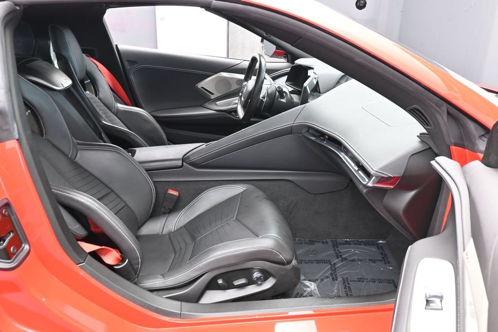 Used 2020 Chevrolet Corvette Stingray Preferred Cpe w/ 2LT Preferred Equipment Group RWD image 36
