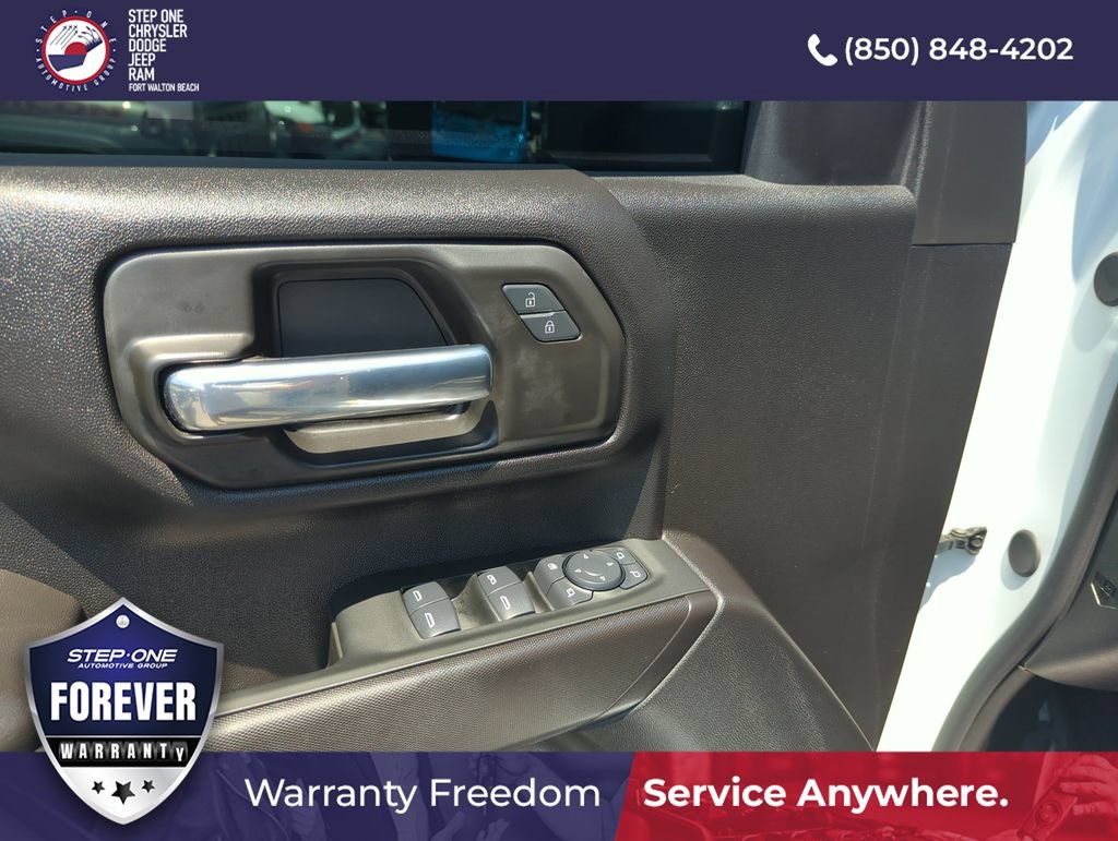 Used 2025 GMC Sierra 2500 Pro w/ 1SA Pro Safety Plus Package AWD/4WD image 18