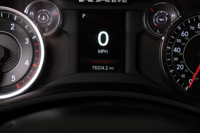 Used 2024 RAM 3500 Tradesman w/ Chrome Appearance Group AWD/4WD image 21