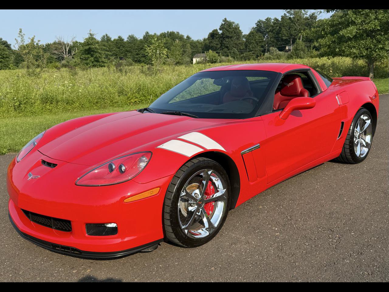 Used 2013 Chevrolet Corvette Grand Sport w/ 2LT Preferred Equipment Group RWD image 1
