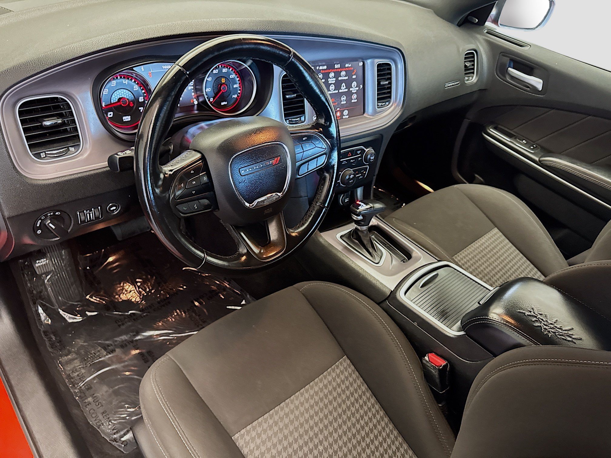 Used 2023 Dodge Charger GT RWD image 7