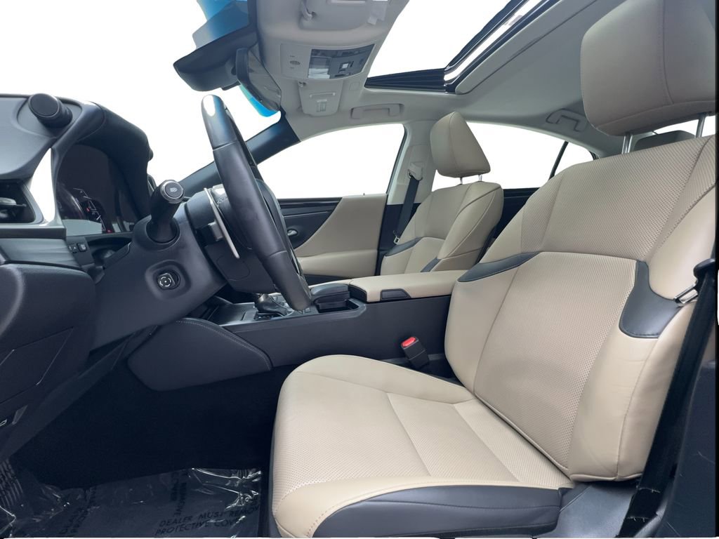 Used 2020 Lexus ES 350 w/ Premium Package image 17