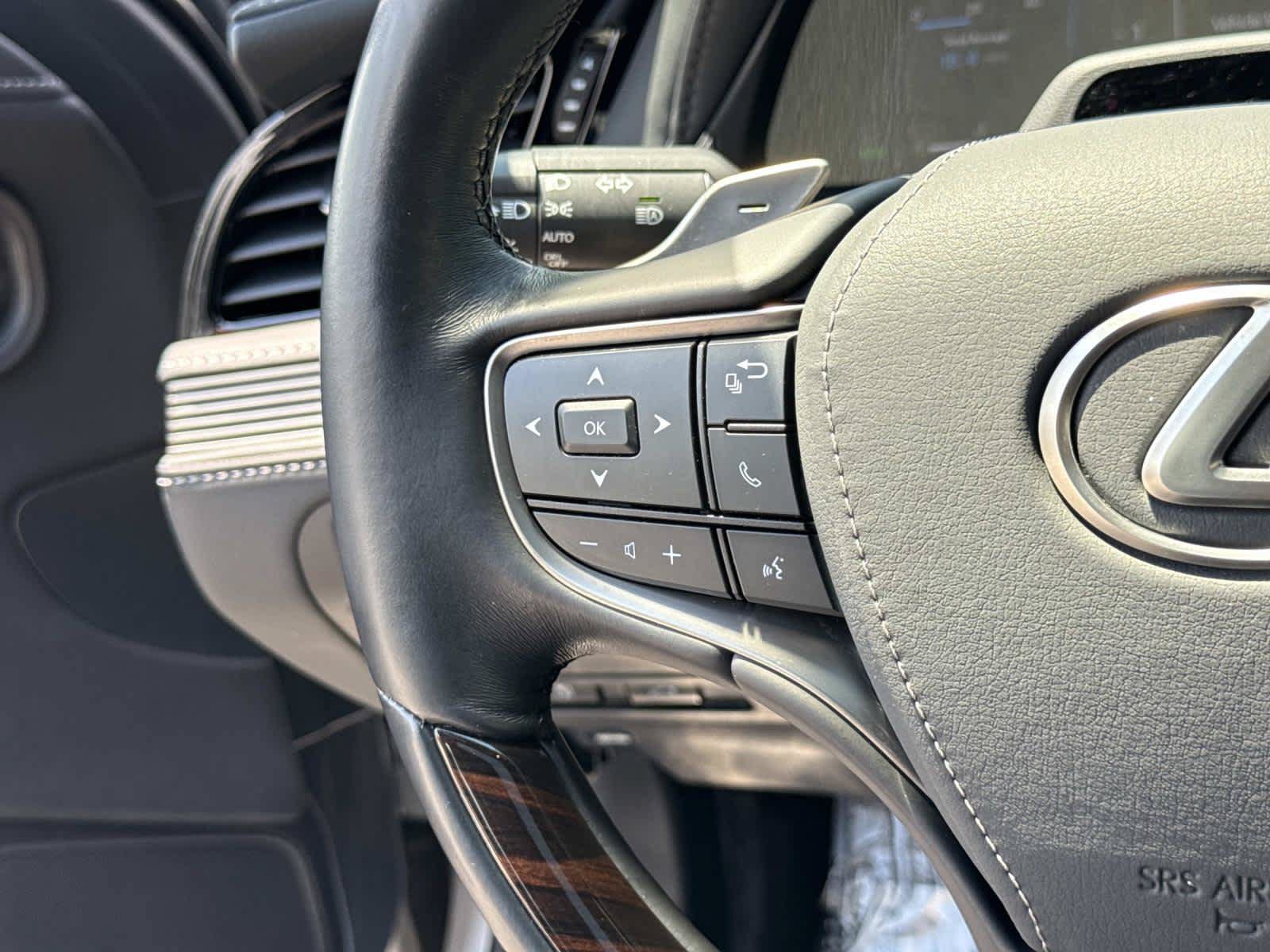 Used 2024 Lexus LS 500 AWD w/ Luxury Package image 22