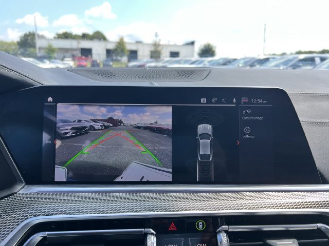 Used 2020 BMW X6 M50i AWD/4WD image 27