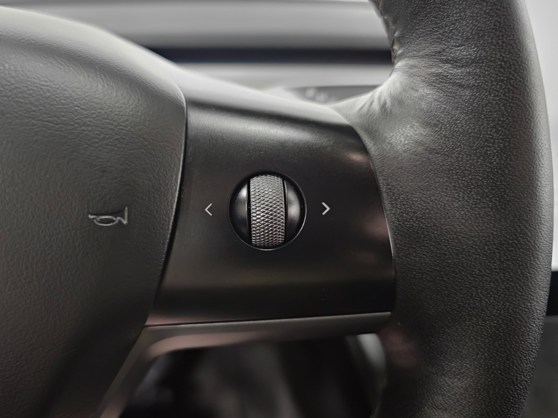 Used 2022 Tesla Model 3 image 29