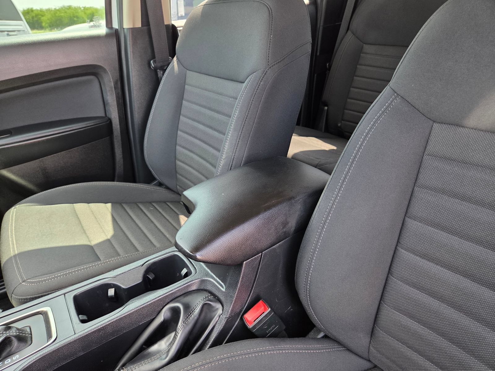 Used 2022 Ford Ranger XLT w/ Equipment Group 301A Mid RWD image 32