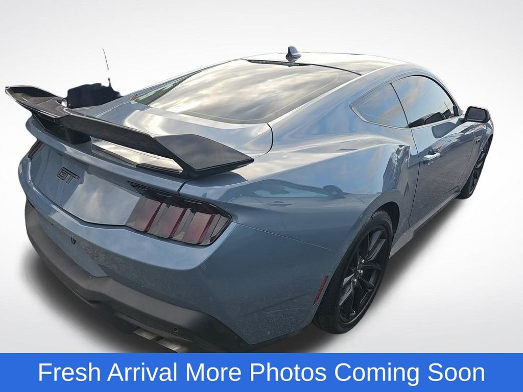 Used 2025 Ford Mustang GT RWD image 6